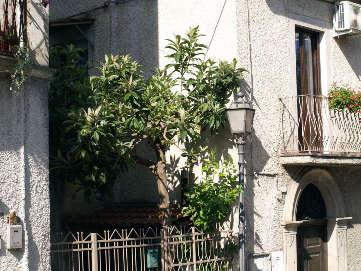 Mamma Elena Bed & Breakfast *